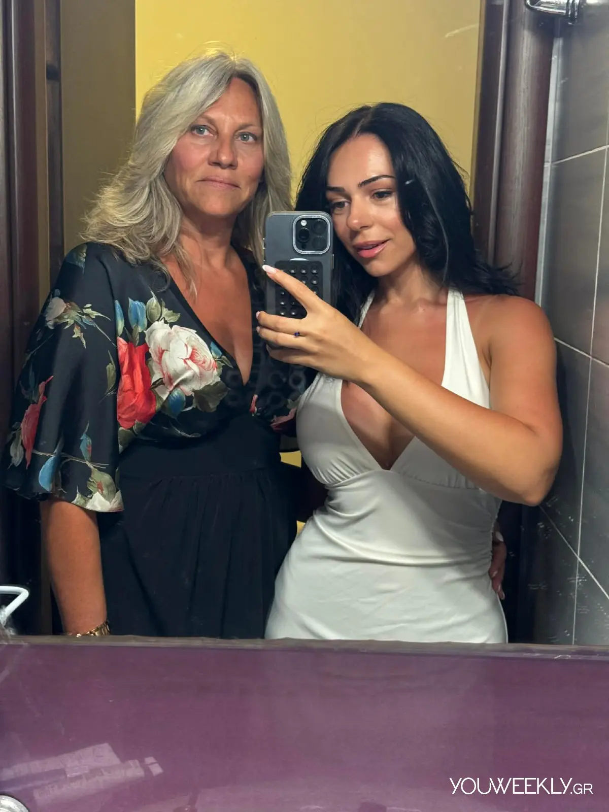 Η Κωνσταντίνα Σιούζου με την μαμά της