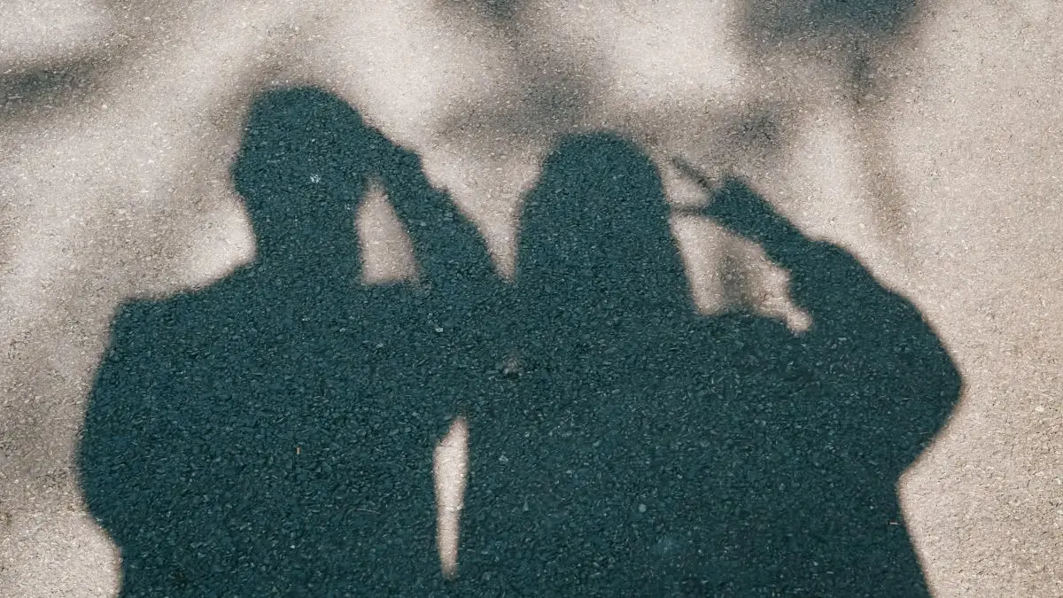 Αθόρυβος χωρισμός για γνωστό ζευγάρι της ελληνικής showbiz – Μα καλά, γιατί χωρίζουν όλοι;