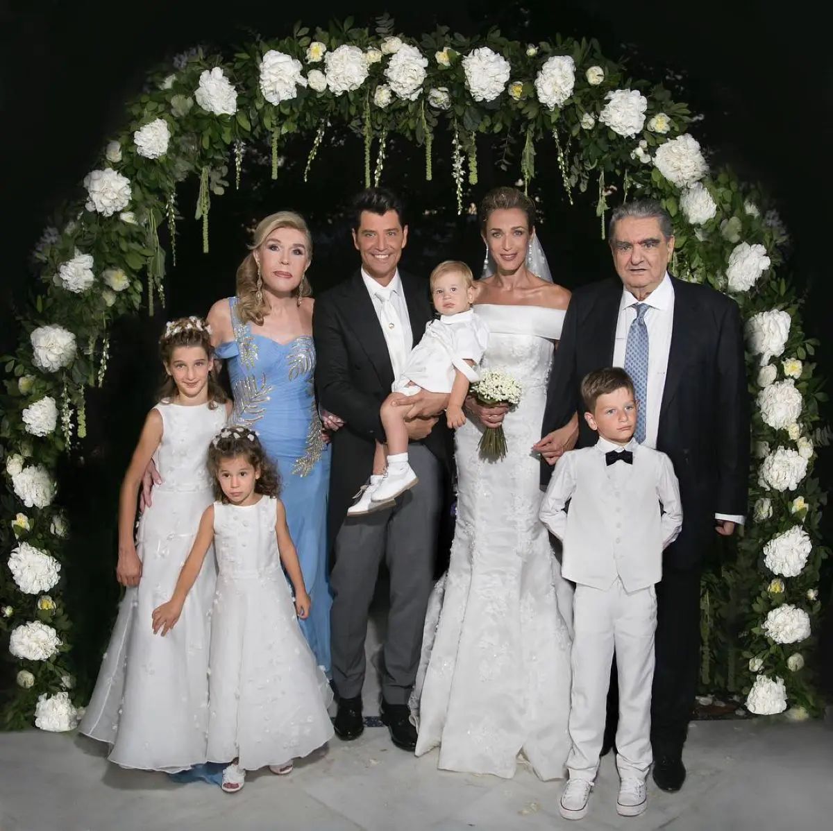 Παγκόσμια Ημέρα Γάμου σήμερα: Νυφικά διάσημων Ελληνίδων που άφησαν εποχή