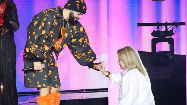 Ο Akylas με τη μαμά του