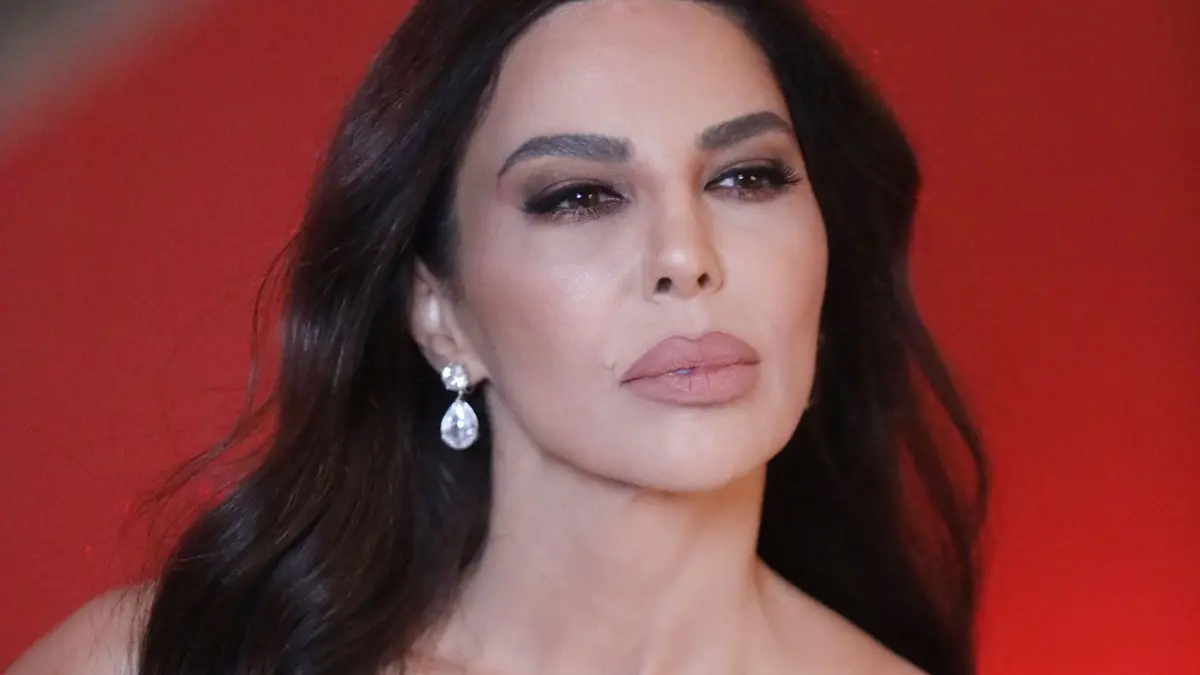 Κέλλυ Κελεκίδου