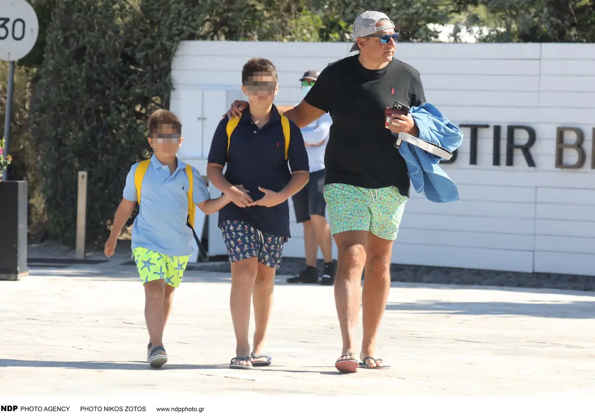 Αποκλειστικό: Η επόμενη μέρα μετά το ατύχημα του γιου της Φαίης Σκορδά - Η αυστηρή απαγόρευση των γιατρών