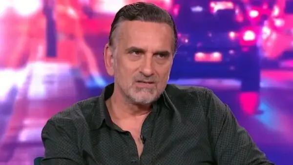 Νίκος Ψαρράς