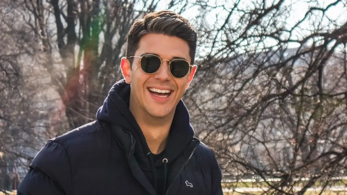 Δημήτρης Πανόπουλος: Ποια Αναστασοπούλου; Για άλλη δημοσιογράφο χτυπάει η καρδιά του!