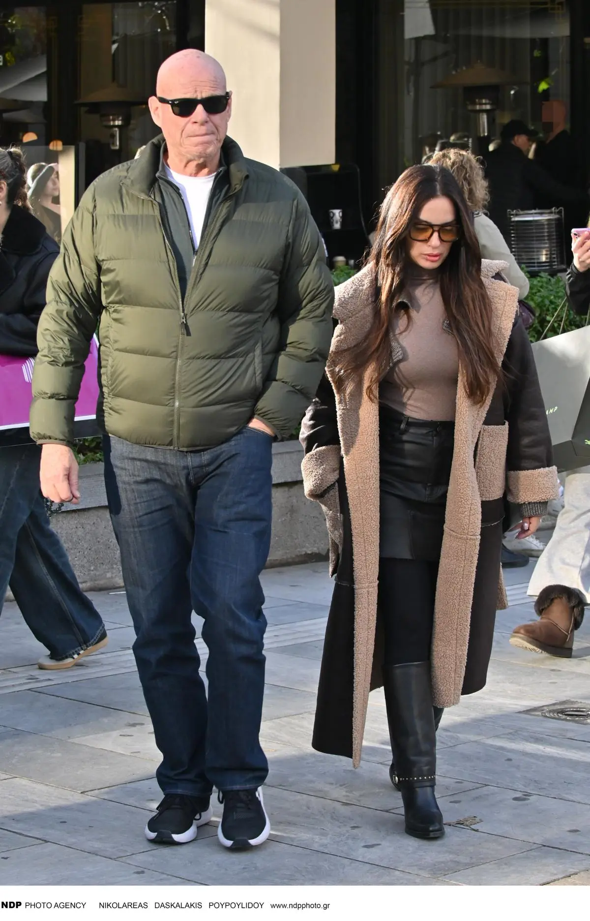 &Omicron; &Tau;&zeta;ώ&nu;&eta; &Kappa;&alpha;&lambda;&eta;&mu;έ&rho;&eta;&sigmaf; &kappa;&alpha;&iota; &eta; &Epsilon;&lambda;&pi;ί&delta;&alpha; &Iota;&alpha;&kappa;&omega;&beta;ί&delta;&omicron;&upsilon;