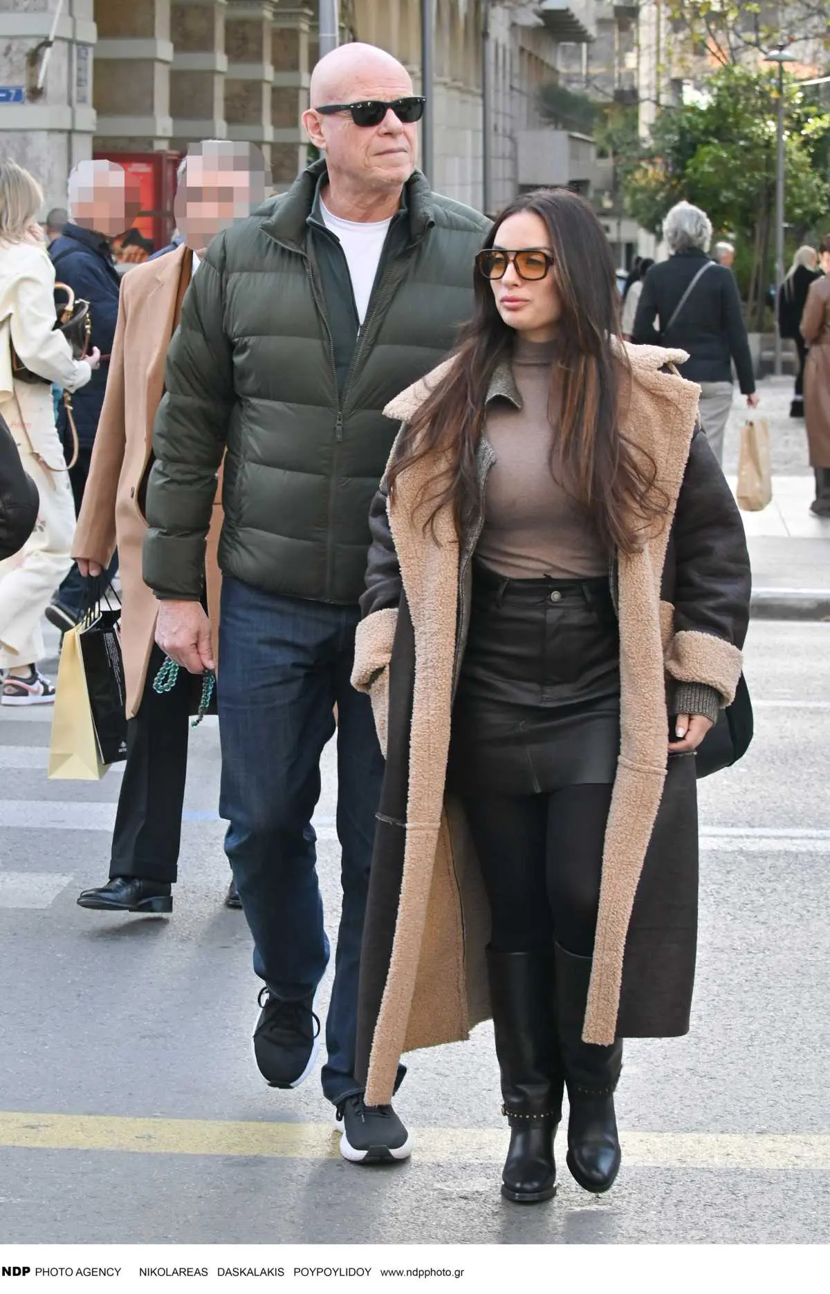 &Omicron; &Tau;&zeta;ώ&nu;&eta; &Kappa;&alpha;&lambda;&eta;&mu;έ&rho;&eta;&sigmaf; &kappa;&alpha;&iota; &eta; &Epsilon;&lambda;&pi;ί&delta;&alpha; &Iota;&alpha;&kappa;&omega;&beta;ί&delta;&omicron;&upsilon;