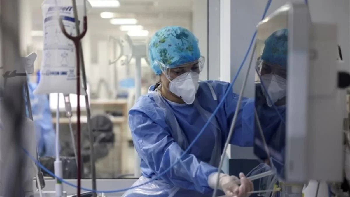 Κορωνοϊός: Στα ύψη και σήμερα 14/1 τα κρούσματα στην χώρα μας