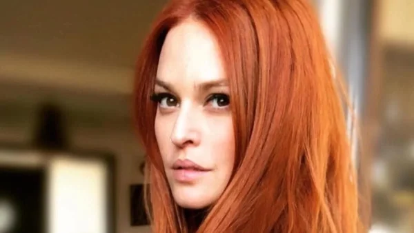 Σίσσυ Χρηστίδου: Απαθανατίζει τον γιο της να κάνει κατακόρυφο στο χιόνι - Φωτογραφία