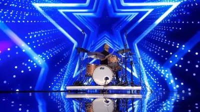 Ελλάδα έχεις ταλέντο: Συγκίνησε τους κριτές με την ιστορία του - «Όταν ήμουν 4 μηνών διαγνώστηκα με...»