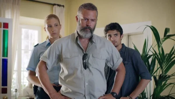 42°C: Αυτή είναι η νέα σειρά του ΑΝΤ1 - Κάνει απόψε πρεμιέρα