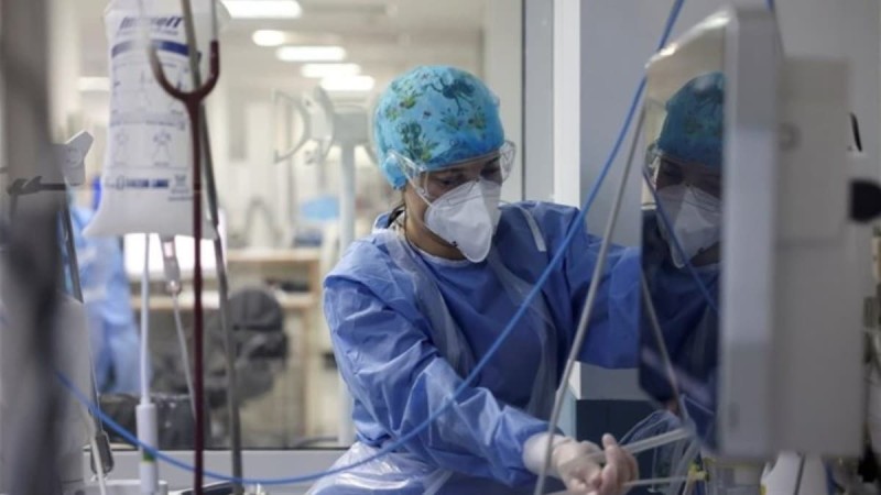 Κορωνοϊός κρούσματα