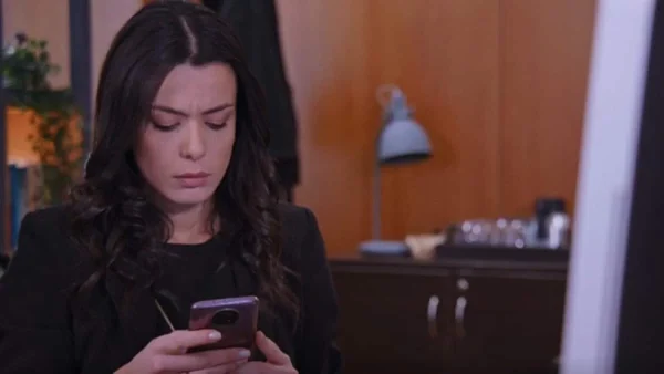 Διπλός χωρισμός στο Μόλις Χθες - Ήρθε το οριστικό τέλος