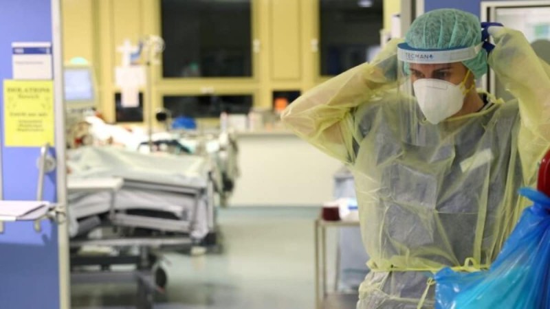 Κορωνοϊός κρούσματα