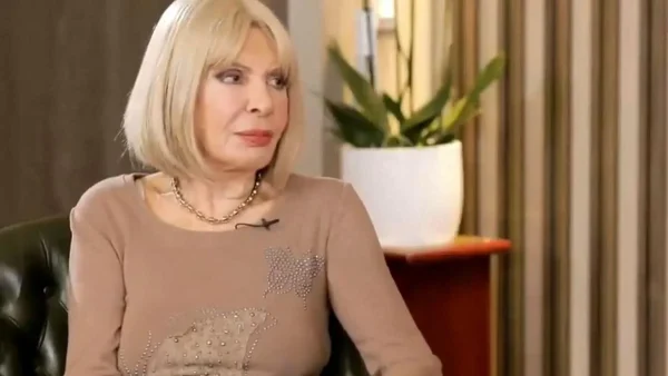 Διαλυνά για την άσχημη συνεργασία της με Βουγιουκλάκη - Παπαμιχαήλ: «Tα είχα πει και όταν ζούσαν...»