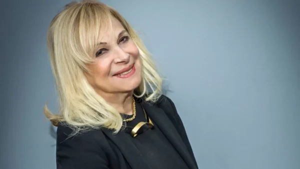 Άννα Φόνσου εναντίον της Ιωάννας Μαλέσκου -  «Την είδα και λέω είναι δυνατόν;»