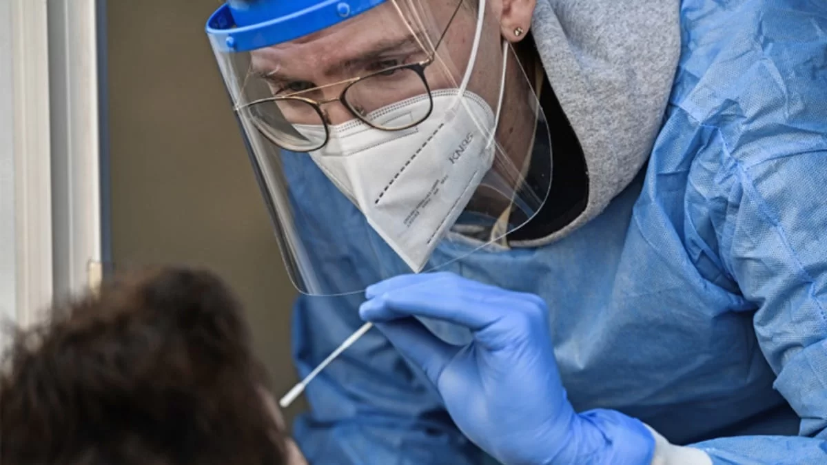 Κορωνοϊός: Αυτά είναι τα σημερινά (3/1) κρούσματα