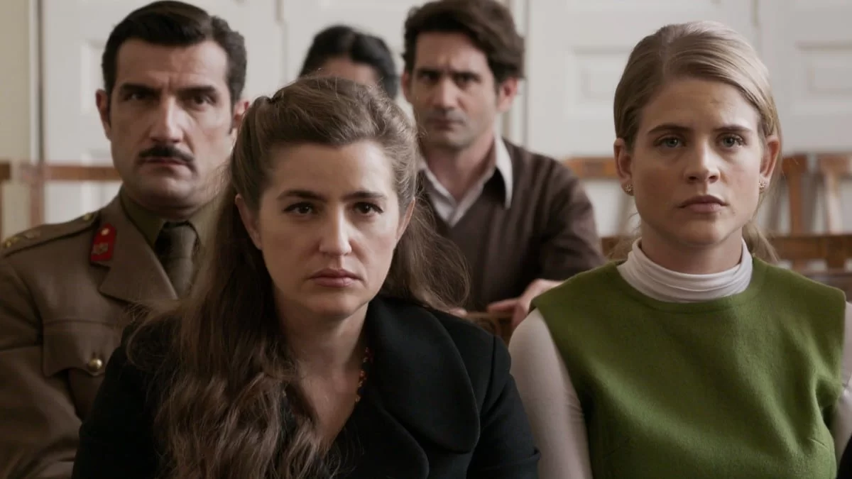 Άγριες Μέλισσες: Μπαίνει στη σειρά πασίγνωστος ηθοποιός - Θα φέρει τα πάνω κάτω