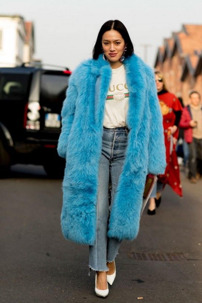 γαλάζια γούνα