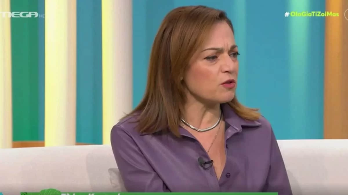 «Έχω βιώσει το να με κοιτάζω στον καθρέφτη και να...» - Η σοκαριστική εξομολόγηση της Ελένης Καρακάση