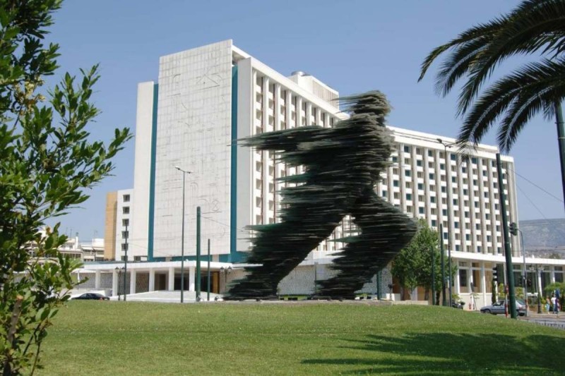 Κλείνει το Hilton μετά από 58 χρόνια
