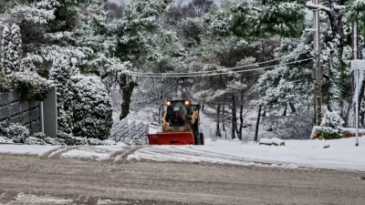 Κακοκαιρία Έλπις: Στάλθηκε μήνυμα από το 112 - Ποιες περιοχές βρίσκονται στο επίκεντρο του χιονιά