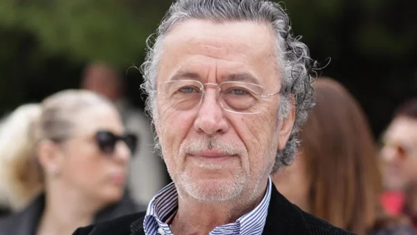 Μάκης Τριανταφυλλόπουλος: Εξαφανίστηκε το προφίλ του στο Twitter μετά τη συνέντευξη με την 24χρονη