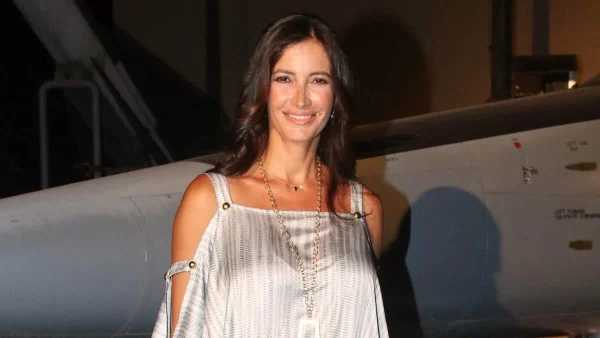 Γέννησε η Μάρα Δαρμουσλή