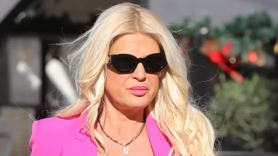 Στην ταράτσα του σπιτιού της ντυμένη στα λευκά - Η σούπερ εμφάνιση της Μαρίνας Πατούλη στα χιόνια