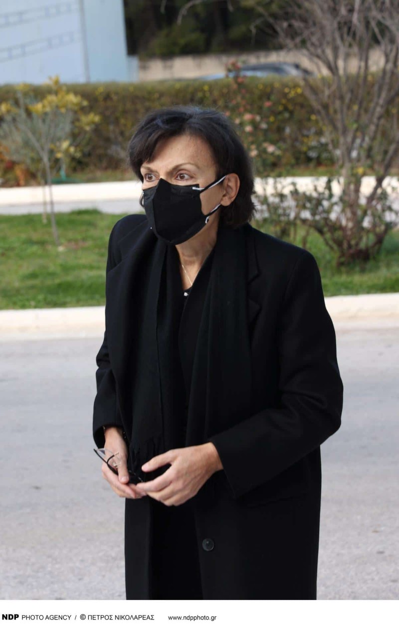 Η σύζυγος του Αλέκου Φασιανού.