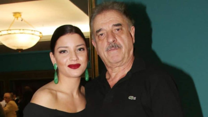 O Μιχάλης Μητρούσης με την κόρη του.