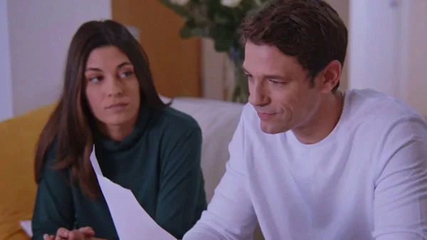 Μόλις Χθες: Ο Μιχάλης ανακαλύπτει για την Έλενα κάτι που τον κάνει έξαλλο