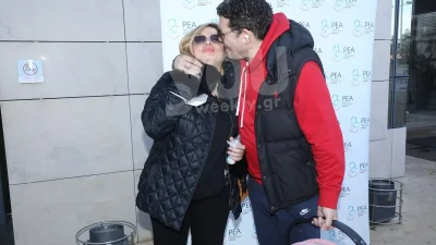 Εξιτήριο από το μαιευτήριο για τον Γρηγόρη Μπιθικώτση και την Έλενα Τσιριγκάκη