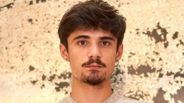 Σασμός: «Βαρύ» πένθος σκέπασε το Twitter με την είδηση του θανάτου του Πετρή