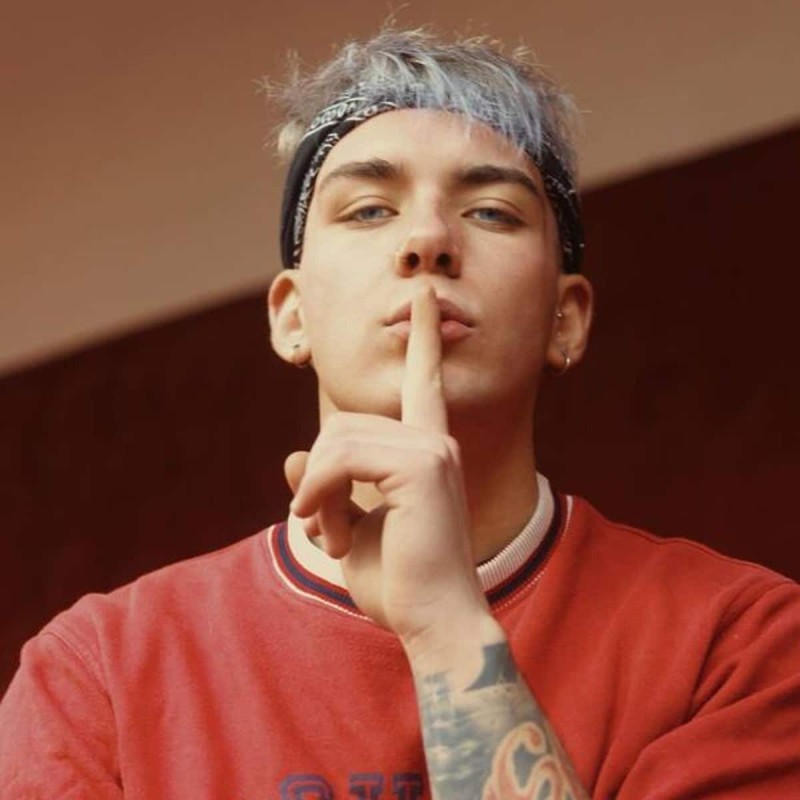 Παναγιώτης Πέτσας γκρι μαλλιά