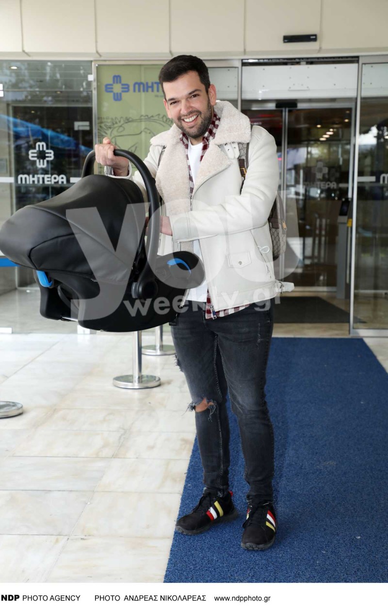 Πέτρος Σύριγος - Αποκλειστικές φωτογραφίες με την κόρη του