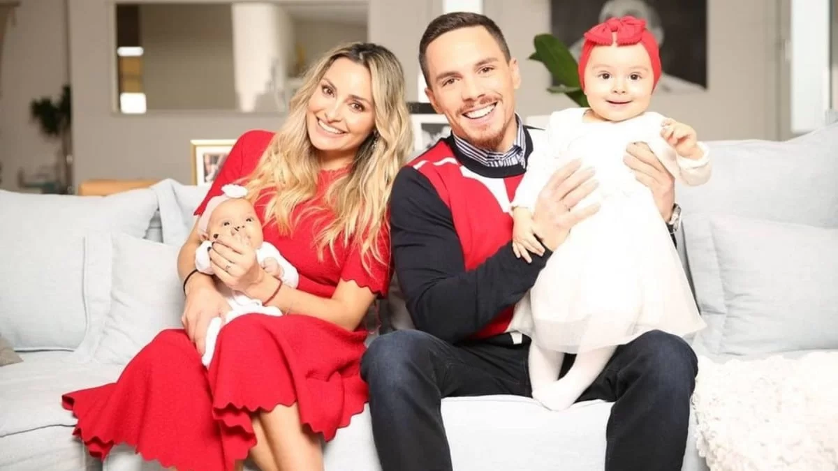 Λευτέρης Πετρούνιας: Η τρυφερή ανάρτηση με τις κόρες του - Αποκάλυψε τι έκαναν το βράδυ της Τρίτης 11/01