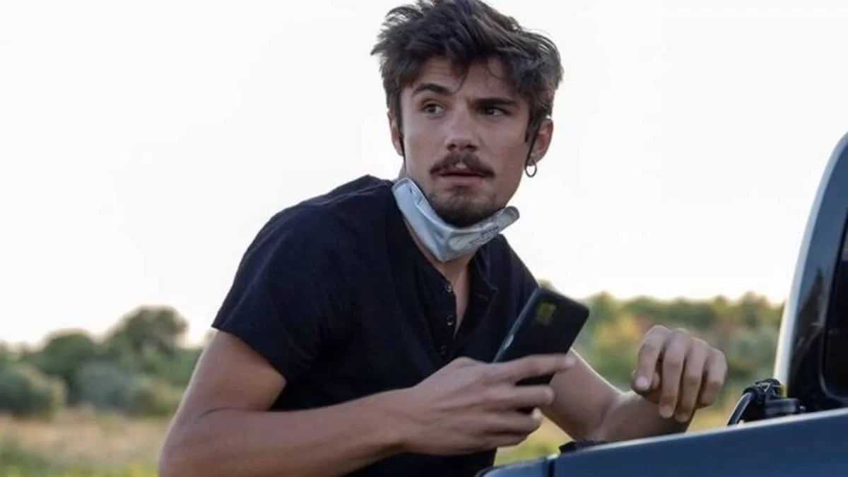 Σασμός: «Κλαίμε τον μακαρίτη» - Το απίστευτο πάρτι των ηθοποιών της σειράς για το «τέλος» του Πετρή