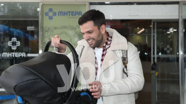Πέτρος Συρίγος: Οι δηλώσεις για τις πρώτες ώρες με τη νεογέννητη κόρη του στο σπίτι