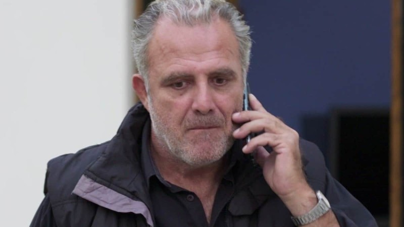 Γη της Ελιάς Στάθης Αρετή