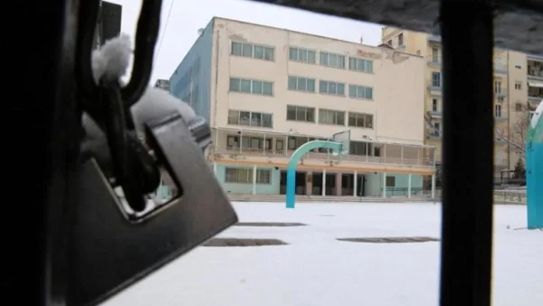 Κακοκαιρία Ελπίς: Ανακοινώθηκε η απόφαση για τα σχολεία για αύριο 27/1