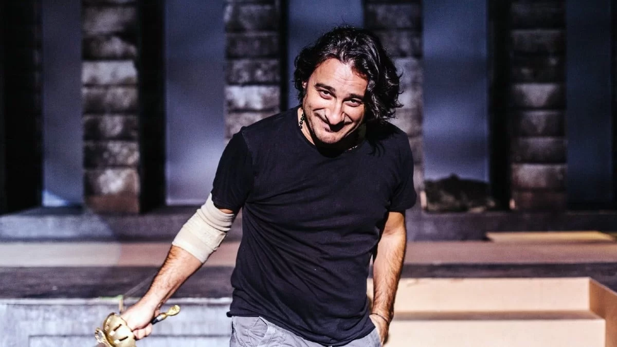 Δύσκολες ώρες για τον Βασίλη Χαραλαμπόπουλο