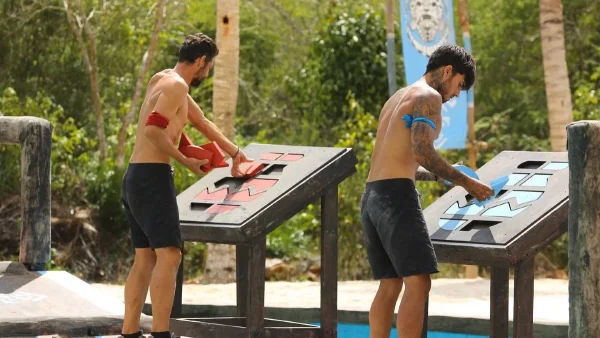 Survivor 5 Highlights (1/2): Η επικοινωνία με τους συντρόφους των Διάσημων και ο «εμφύλιος» των Μαχητών