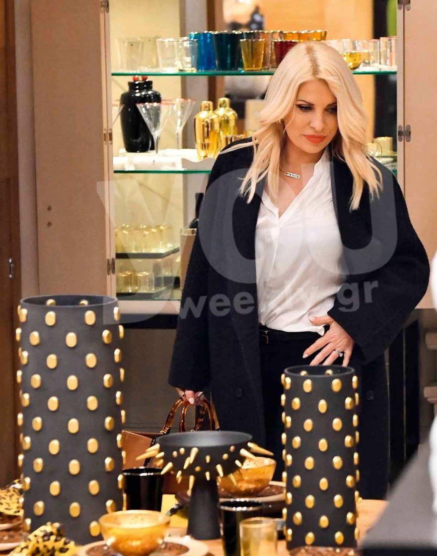 μενεγακη δώρο μάκη