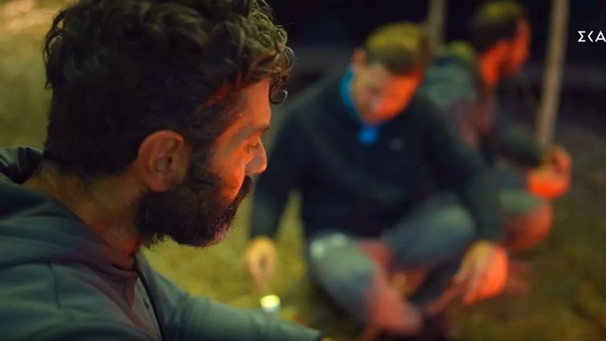 Survivor 5: Έξαλλος ο Κατσαούνης - Ο Μαρτίκας έκλεψε την καρύδα από το πιάτο του