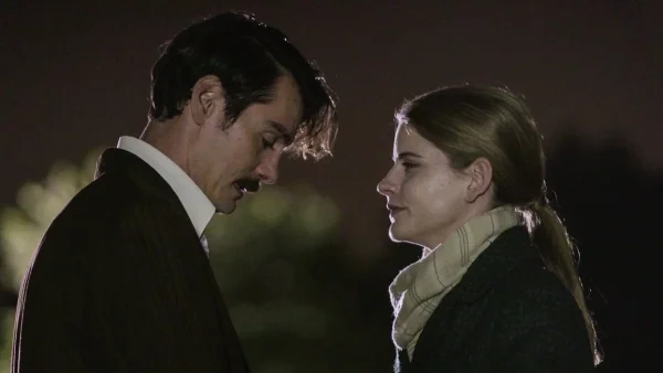 Άγριες Μέλισσες: Εσπευσμένα στο νοσοκομείο ο Κωνσταντής - Θα παραμείνει ζωντανός;