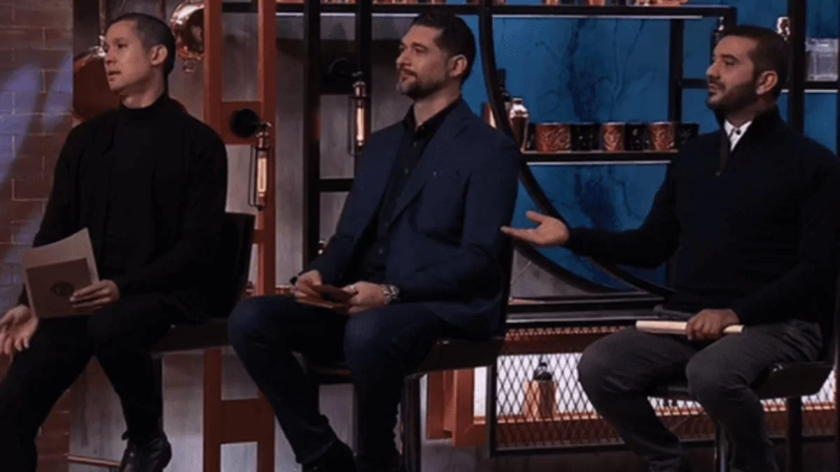 Masterchef 6: «Τι στόμα είναι αυτό! Έχεις πει..» - Ενοχλημένος ο Λεωνίδας Κουτσόπουλος με τον Μπόλλο