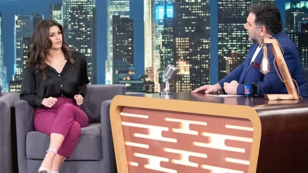 The 2night Show: H Δανάη Παππά καλεσμένη του Γρηγόρη Αρναούτογλου