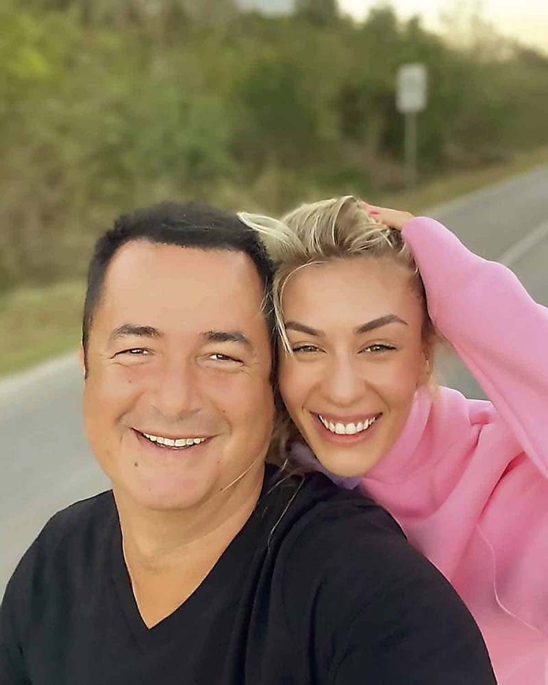 Ατζούν Ιλιτζαλί σύντροφος