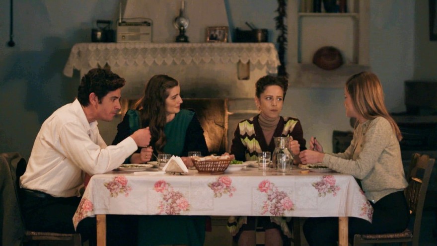 Άγριες Μέλισσες αδερφές Σταμίρη