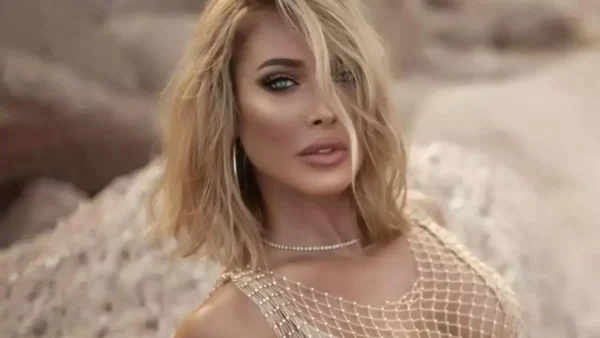 Αμαρυλλίς: Δημοσίευσε την πρώτη φωτογραφία του νεογέννητου μωρού της